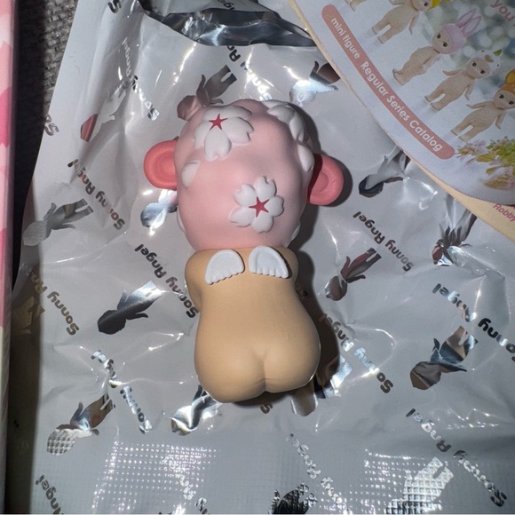 Sonny Angel Cherry Blossom Series: Hanami Edition - Sheep - Picture 3 of 4